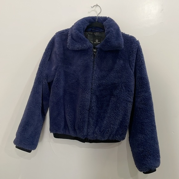 Volcom Fuzzy Fresh Faux Fur Bomber Style Jacket Size Small (4/6) Super Soft! - Picture 9 of 16